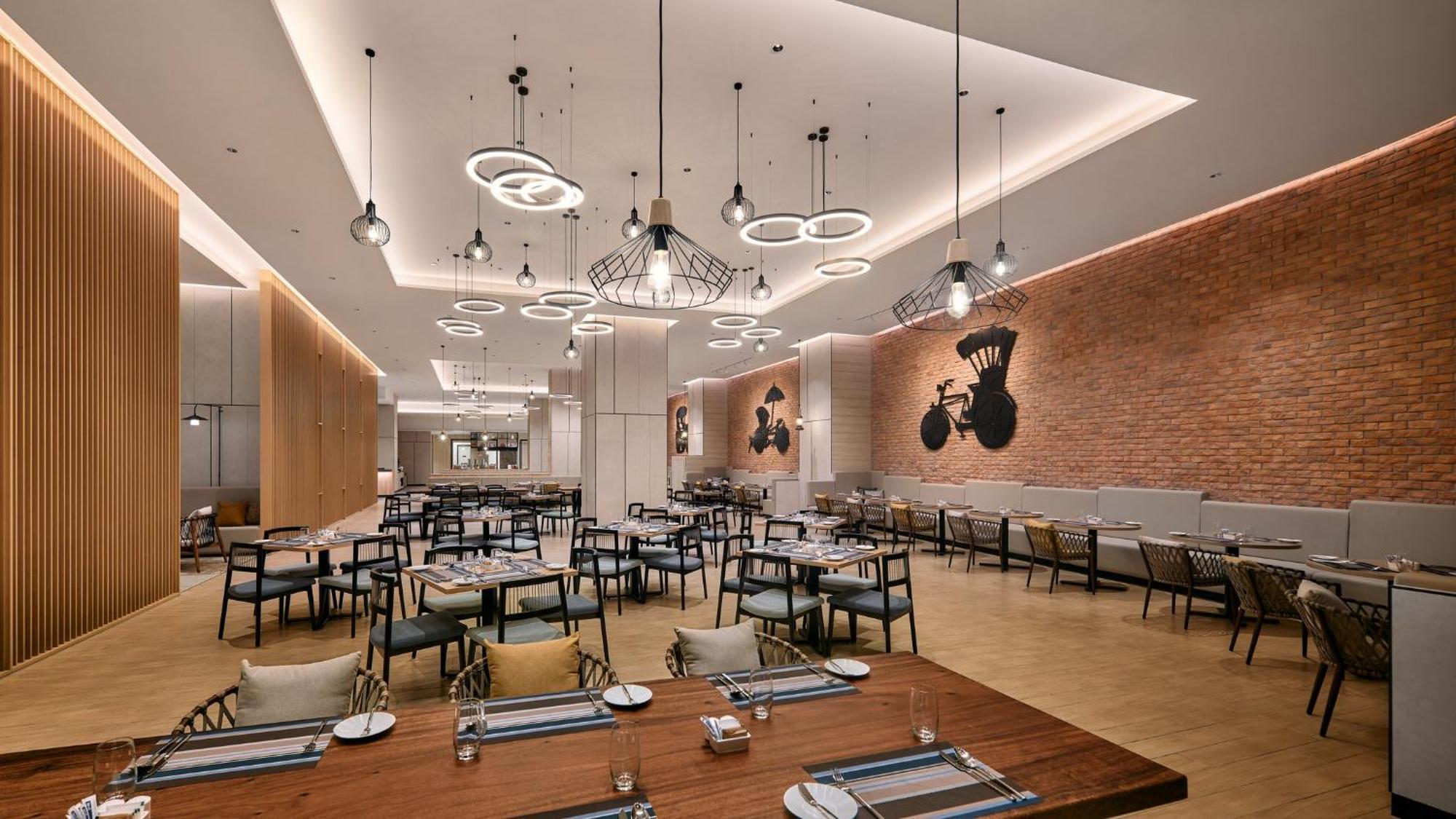 Holiday Inn & Suites Penang Prai By Ihg Bukit Mertajam Bagian luar foto