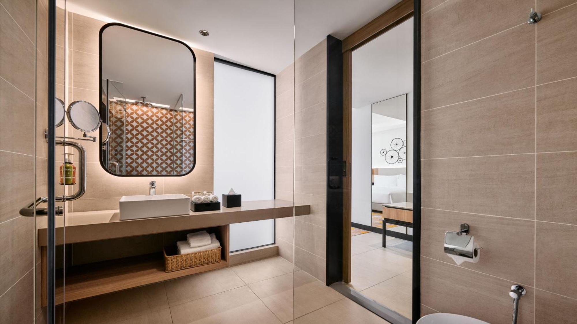 Holiday Inn & Suites Penang Prai By Ihg Bukit Mertajam Bagian luar foto