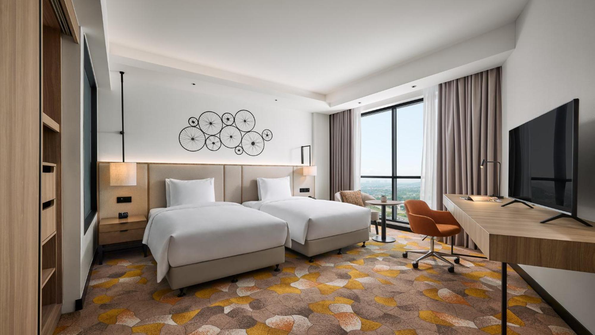 Holiday Inn & Suites Penang Prai By Ihg Bukit Mertajam Bagian luar foto